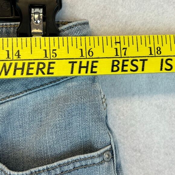 CHICO’S Jeans Size 1.5 (10) So Slimming Blue Light Wash Girlfriend Crop Medium - Picture 7 of 13